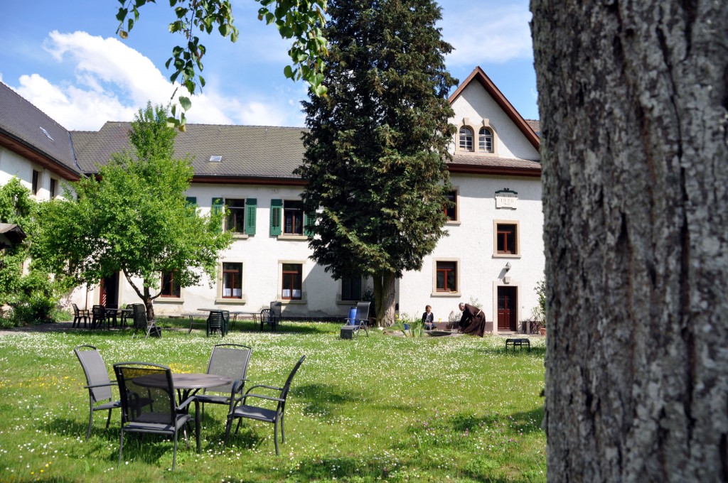 Entspannung im Klostergarten